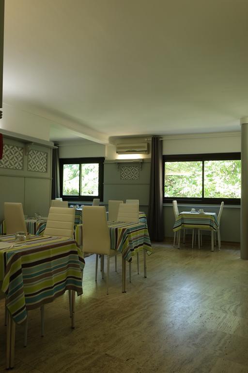 Hotel Le Prejoly Saint-Vallier-de-Thiey Exterior foto